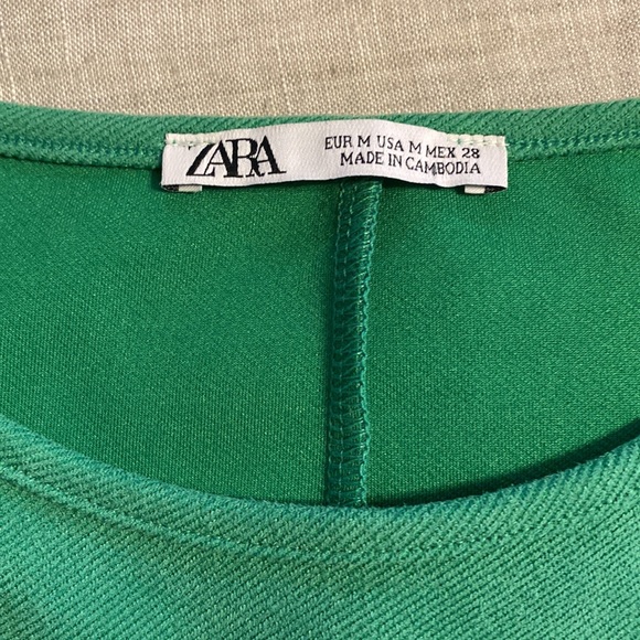Green Zara mini dress - Picture 5 of 8